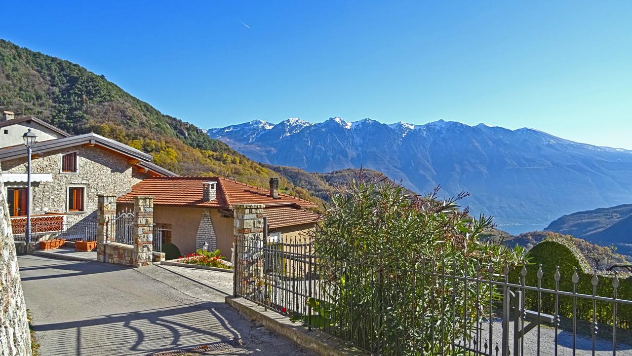 Casa Belvedere Garden By Gardadomusmea Tremosine Exterior foto